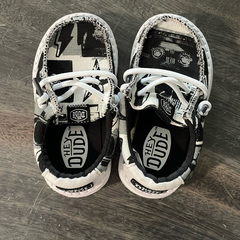 Toddler Hey Dude size 5